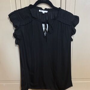 DR2 Black Ruffle Sleeve Blouse